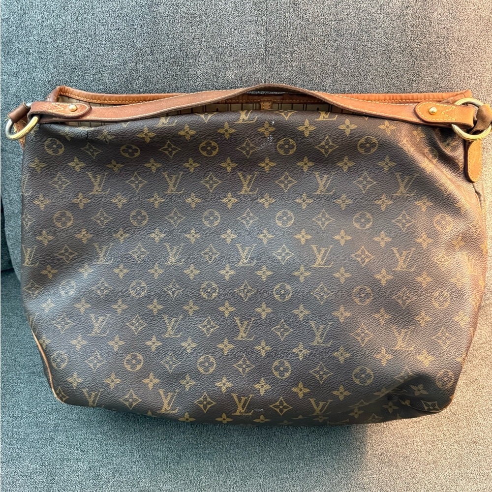 Authentic Louis Vuitton Brown Monogram Shoulder Bag - Picture 2 of 16